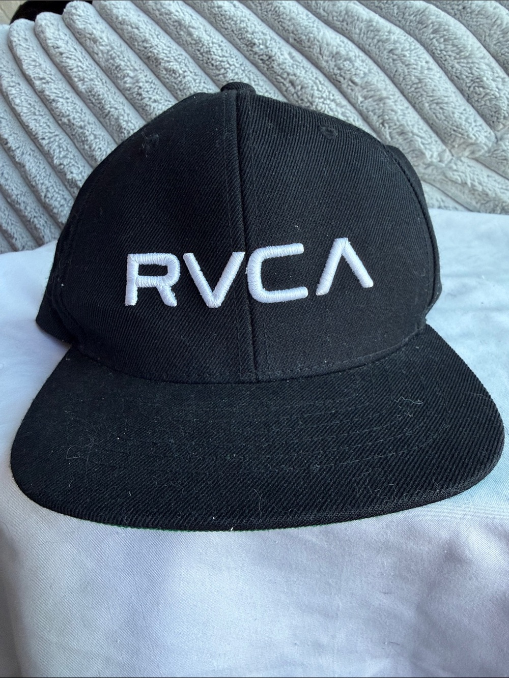 Boys RVCA SnapBack Hat Black White Green Bill